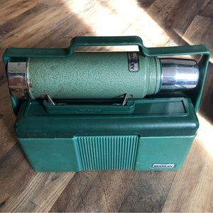 Stanley Aladdin thermos with lunch box.